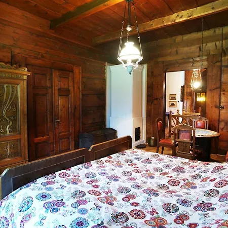 Dom Muzealny Ornak Bed & Breakfast Zakopane