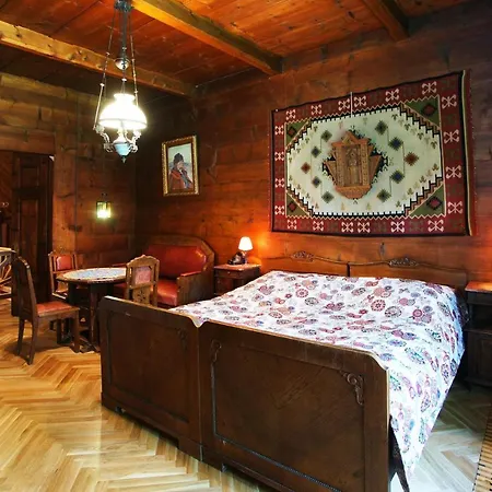 Dom Muzealny Ornak Bed & Breakfast Zakopane