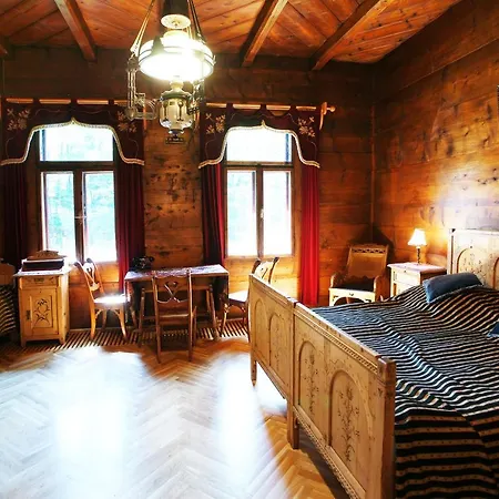 Dom Muzealny Ornak Bed & Breakfast Zakopane